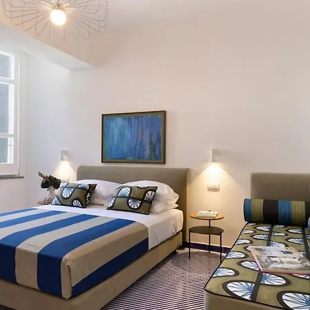 Mimi Gallery House Apartmán